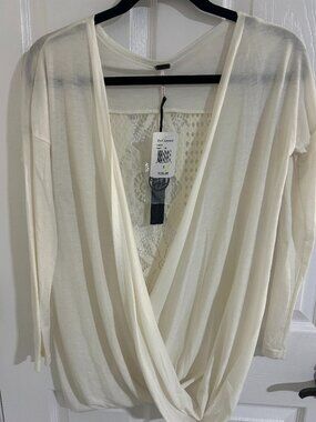 Poof Apparel Small NWT White Blouse